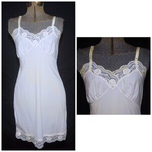 VTG 60's Aristocraft White Nylon & Lace Full Slip, Sexy Slip Dress Size 34